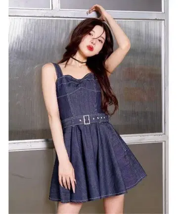 다리치 볼륨 플레어 데님 미니 원피스 다리치