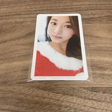 TWICE 쯔위 크리스마스 에디션 트레이딩 카드