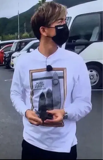 TF SURF SHOP 마키 쿠라토 기무라 타쿠야