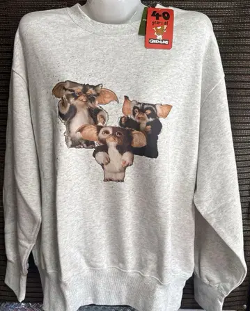 새상품 그렘린 글리터 프린트 맨투맨 FREAK'S STORE