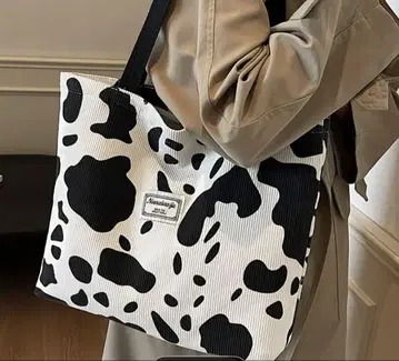 소 패턴 토트백 40cm x 32cm