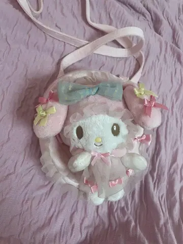 산리오 공식, 레어 봉제 인형 미니백