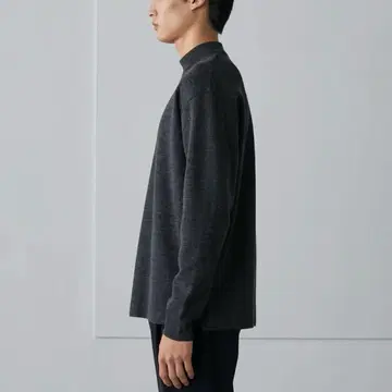 울 밀라노 리브 모크넥 니트