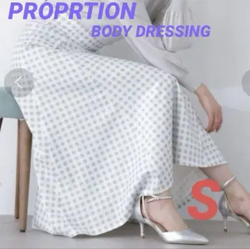 프로포션 바디 드레싱 체크 믹스 플랩 플레어 스커트 S