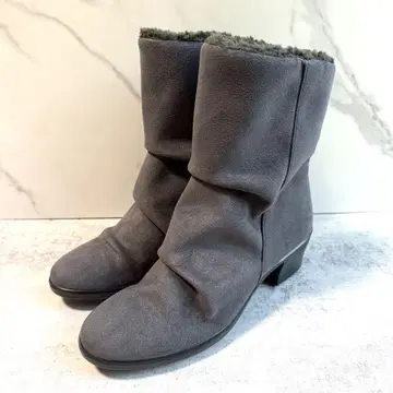 새상품급 탑 드라이 고어텍스 숏부츠 22.5cm 보아 무스탕