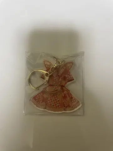 FRUITS ZIPPER 진세이 스즈카 버터플라이 의상 아크링 키링