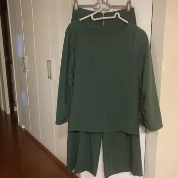 MilaOwen 다크 그린 셋업 팬츠