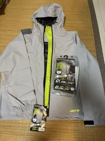 Makku 라이트 비즈 레인 자켓 LL
