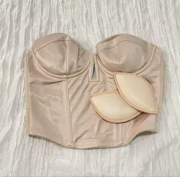 숏 뷔스티에 트리트 드레싱