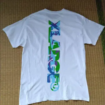 XLARGE 화이트 T셔츠 백 프린트