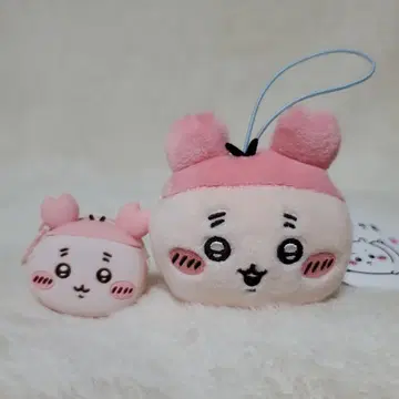 치이카와 (먼작귀) 얼굴 실리콘 파우치 누워있는 마스코트