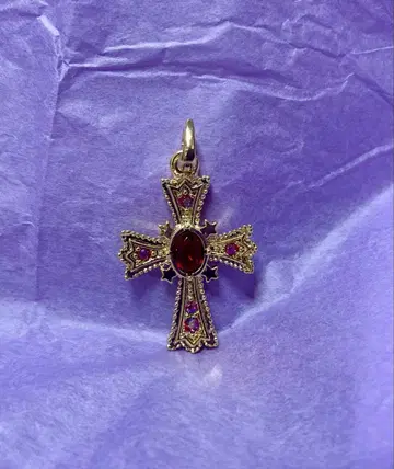 미사용 새상품 ANNA SUI 십자가 펜던트 탑