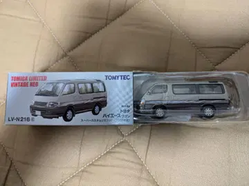 토미카 리미티드 빈티지 네오 도요타 하이 에이스 슈퍼 커스텀 리미티드