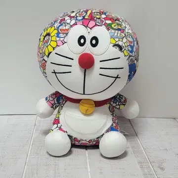 유니클로 도라에몽 x 무라카미 다카시 콜라보 봉제 인형 UNIQLO