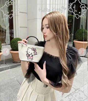 Rady x Hello Kitty 파우치