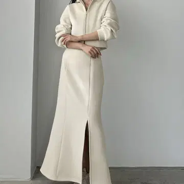 Louere 속기모 맨투맨 숏 후드티 + 슬릿 머메이드 스커트 SET