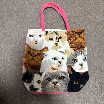 cat's issue 토트백