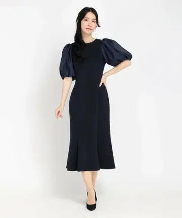 새상품급 스트로베리 필드 매트 저지 시어 새틴 원피스