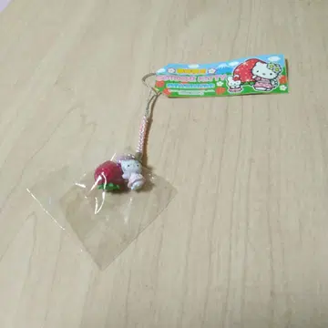 헬로키티 딸기와 토끼 스트랩 (시즈오카 한정판)