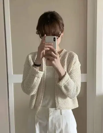 ounce 아이보리 니트 가디건 크롭 기장