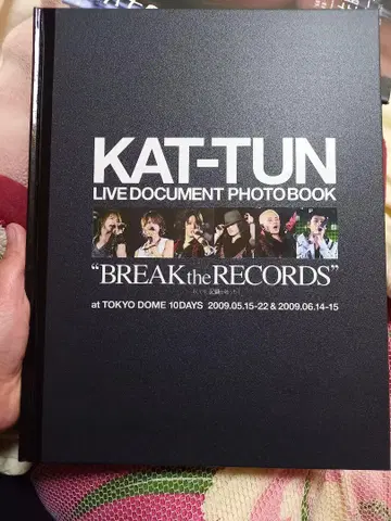 KAT-TUN LIVE 'BREAK the RECORDS'