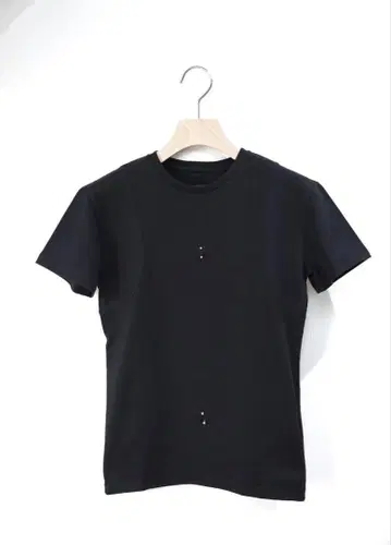 cobble du / piercing tops / BLACK