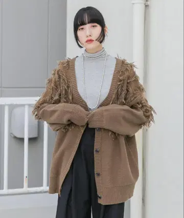 KBF 자카드 프린지 가디건