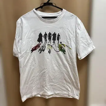 죠죠 스타더스트 크루세이더즈 T셔츠 M 사이즈 그라니프 새상품급