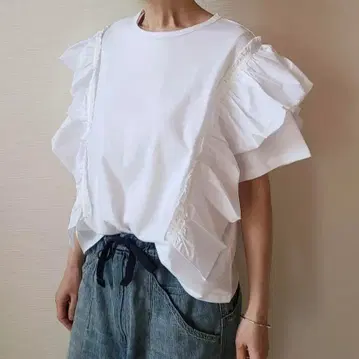 미사용 tranoi 프릴 와이드T셔츠 트라노이 개더 화이트