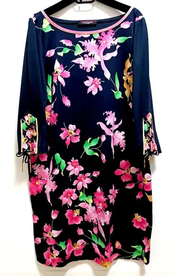 주말 가격 인하 새상품급 레오나르 코튼 튜닉 42