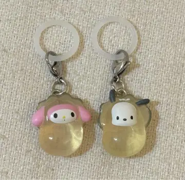 산리오 나리키리 오이스터즈 메지루시 액세서리 2개 세트