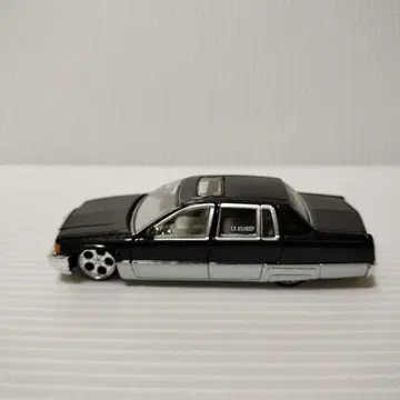 1/64 캐딜락 플리트우드 로우라이더 jada