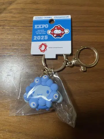 산리오 x 미야쿠미야쿠 최애 컬러