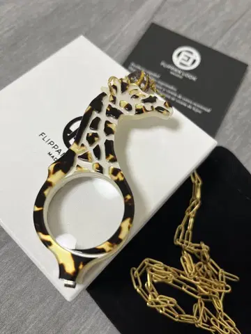 Flippan MEDALLON GIRAFFE 루페