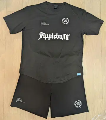 Applebum T셔츠 & 팬츠 세트