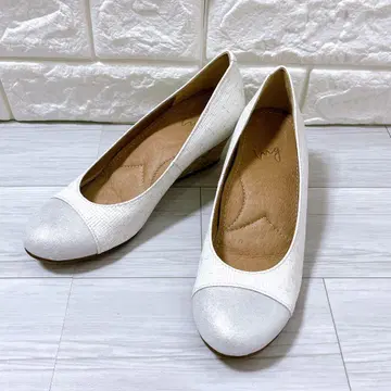 새상품 잉그 웨지솔 펌프스 22cm EE