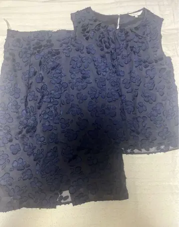 에포카 네이비 꽃무늬 자수 셋업