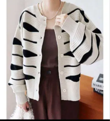 레카 배색 모헤어 버튼 가디건 택 포함