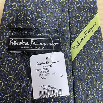 새상품 살바토레 페라가모 넥타이