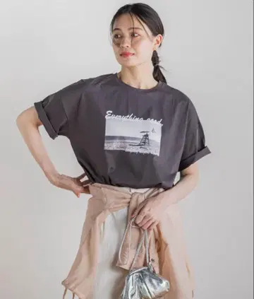 드로와트 로트레아몽 드라이 터치 코튼 사진 T셔츠 차콜 그레이