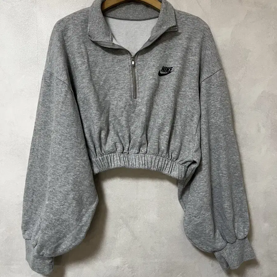 Shalom Club Lace Top Gray on Bunjang Global Site.