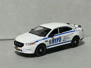 596 모델 1/64 NYPD 포드 토러스 미니카
