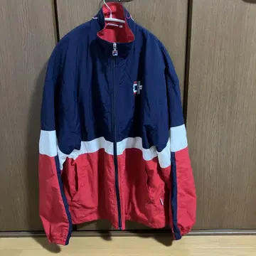 [ FILA ] [ 라이트온 40주년 기념 별주 모델 ] 절개 자켓