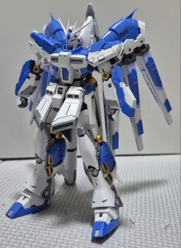 RG 1/144 하이뉴 건담 기본 조립품