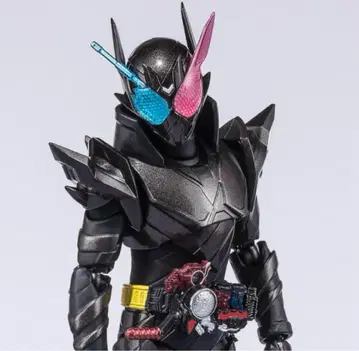S.H.Figuarts 가면라이더 빌드 토끼 탱크 해저드 폼 4