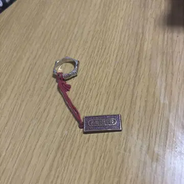 ABISTE 육각형 반지 빨간색 택 포함