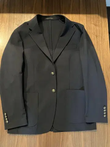 유니클로 남성용 자켓 M 사이즈
