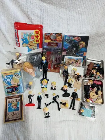 상디 피규어 중심 여러 가지 세트