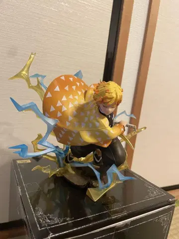 귀멸의 칼날 아가츠마 젠이츠 피규어아츠 ZERO Figuarts 벽력일섬