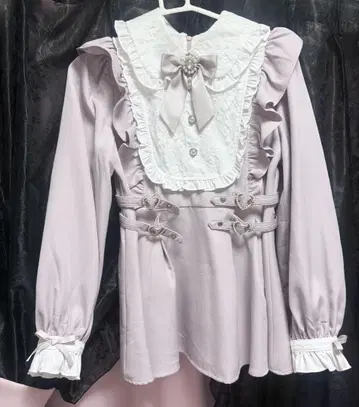 로지타 요크 절개 사이드 버클 셋업